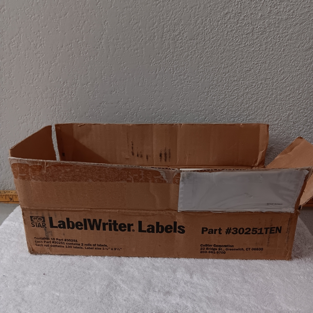 Costa LabelWriter Labels - Picture 2 of 6